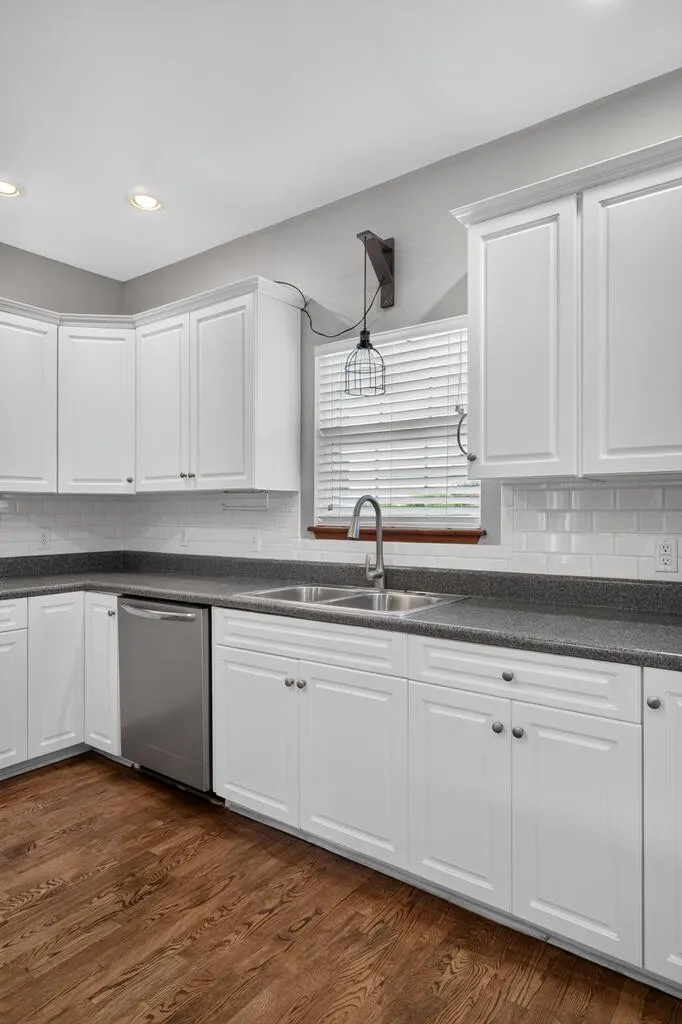 2960 Old Walton Cir Cookeville, TN 38506