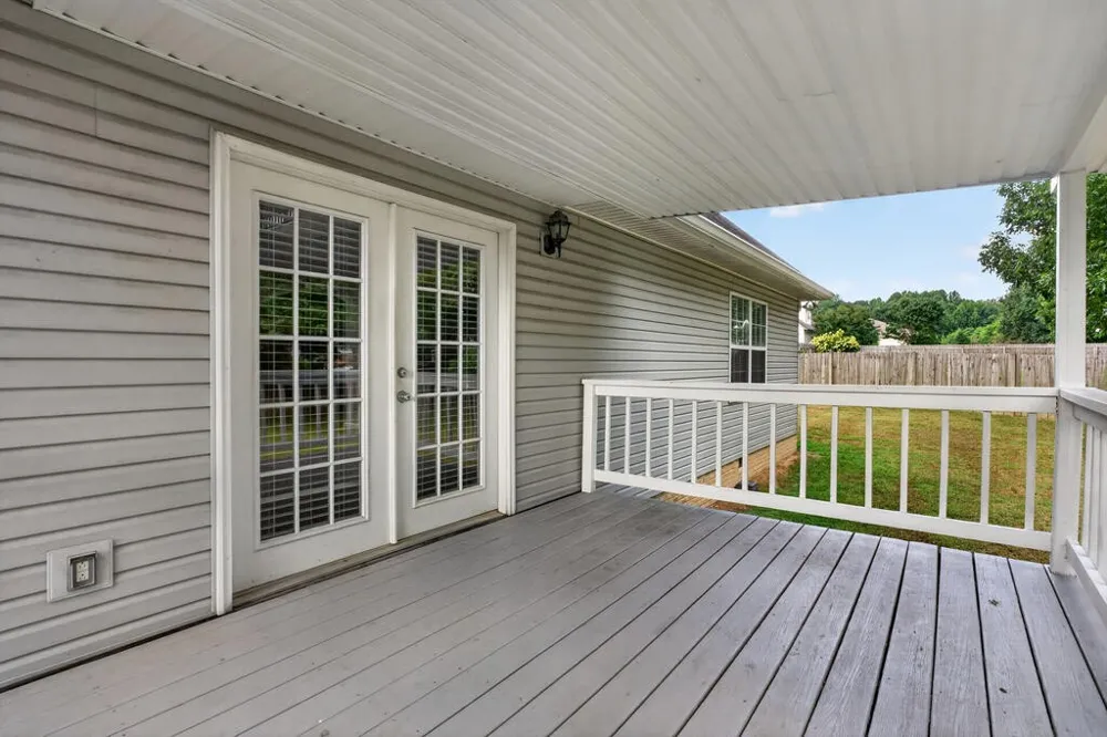 2960 Old Walton Cir Cookeville, TN 38506
