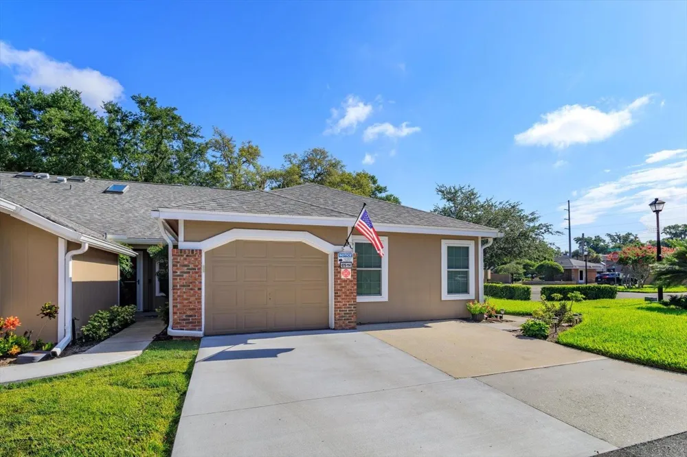 678 SCARLET OAK CIRCLE #114 Altamonte Springs, FL 32701