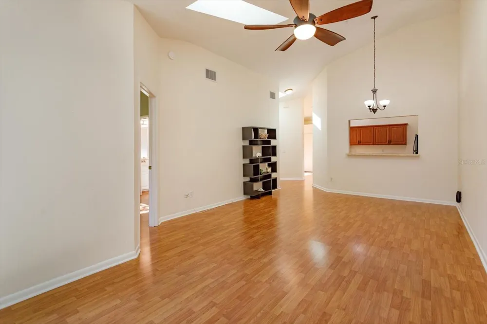 678 SCARLET OAK CIRCLE #114 Altamonte Springs, FL 32701