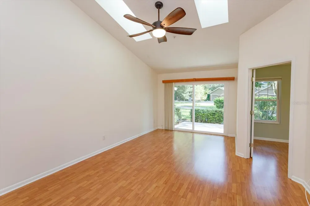 678 SCARLET OAK CIRCLE #114 Altamonte Springs, FL 32701