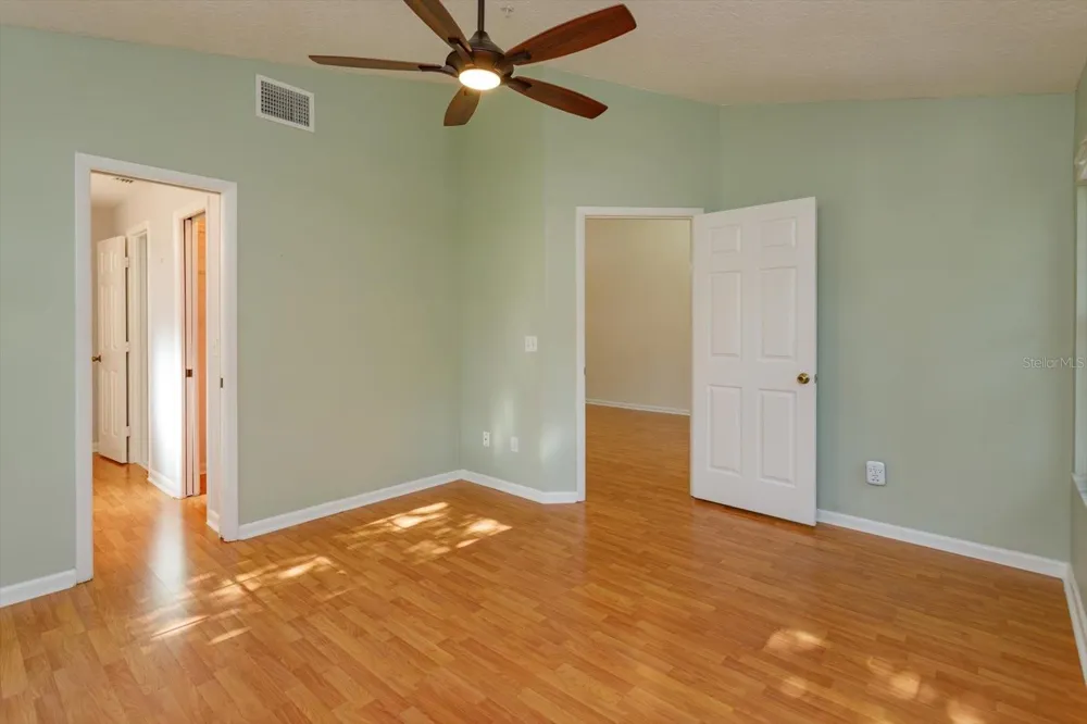 678 SCARLET OAK CIRCLE #114 Altamonte Springs, FL 32701