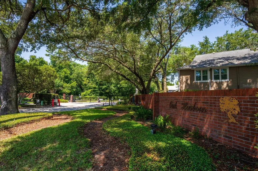 678 SCARLET OAK CIRCLE #114 Altamonte Springs, FL 32701