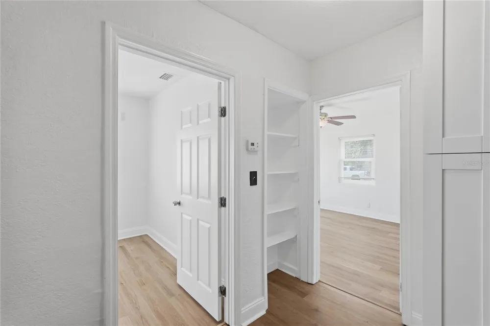 2861 17TH AVENUE St Petersburg, FL 33713