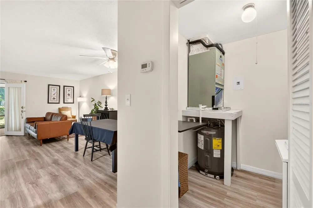 2842 SW 14TH DRIVE #103 Gainesville, FL 32608
