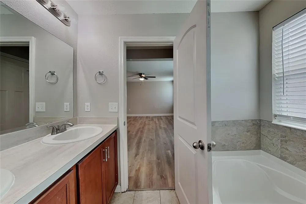 Address Not Shown Ruskin, FL 33573