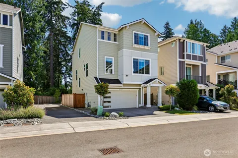 19729 Meridian Place W