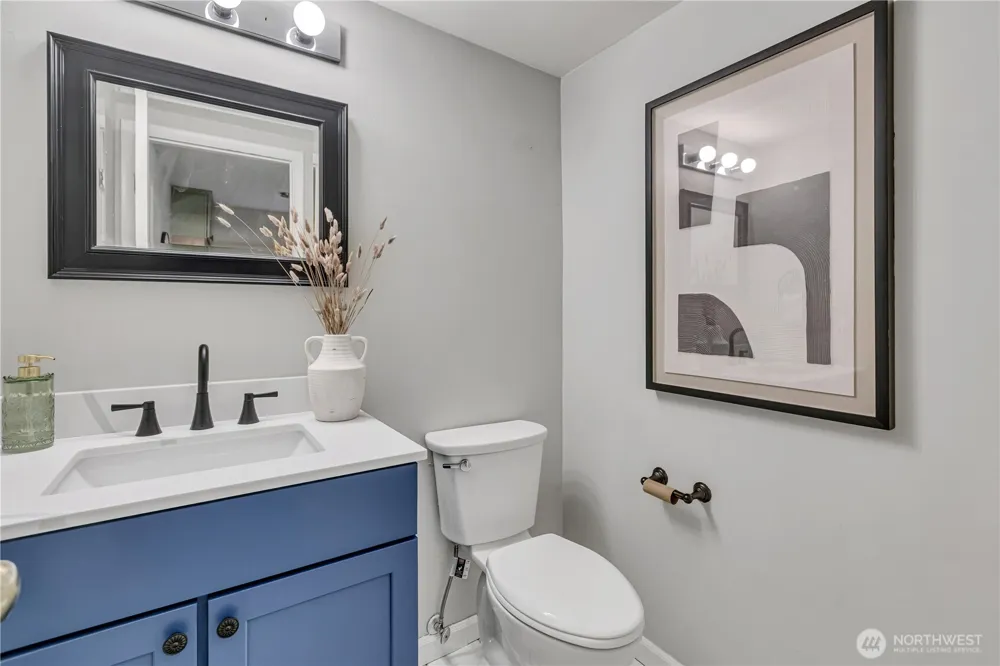 952 35th Street #102 Seattle, WA 98103