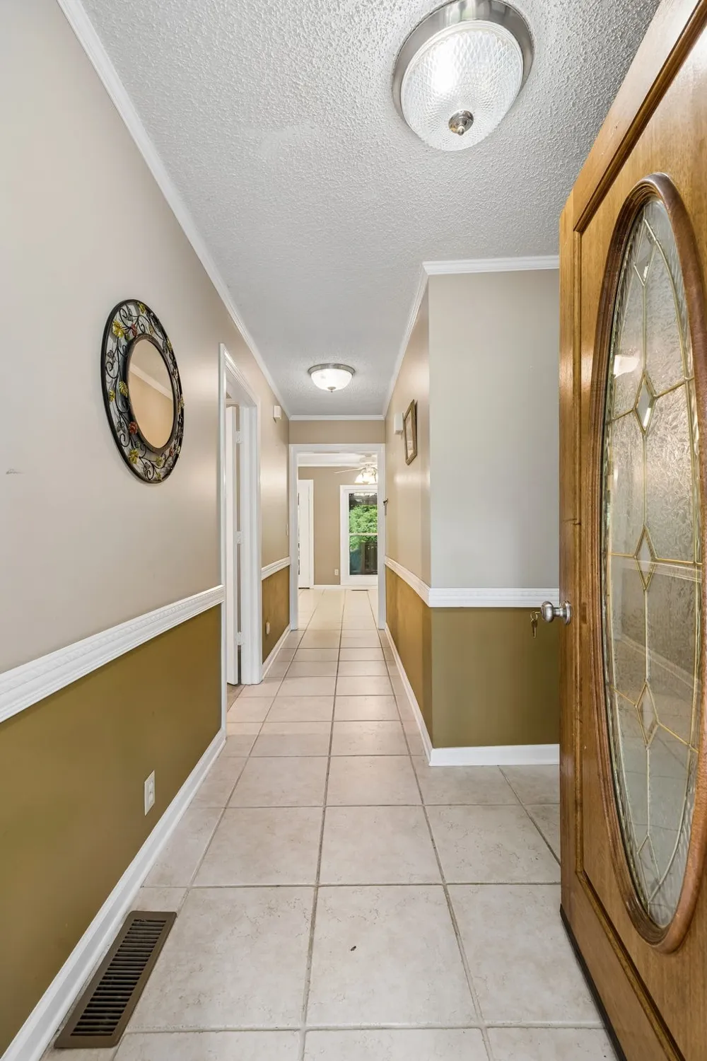 1912 Graceland Dr Goodlettsville, TN 37072