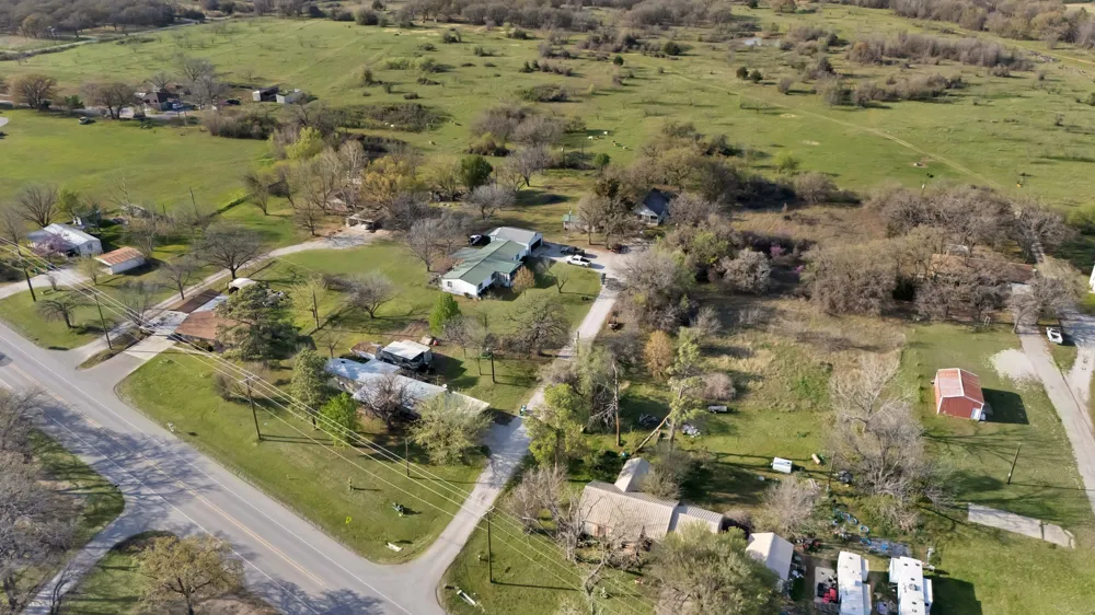 202 Johns Drive Chico, TX 76431