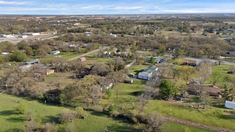 202 Johns Drive Chico, TX 76431