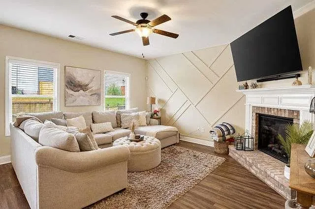 2032 Bridgewater Pass Hampton, GA 30228