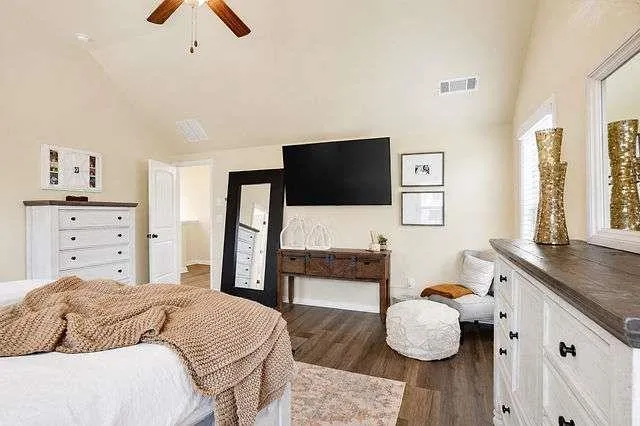2032 Bridgewater Pass Hampton, GA 30228
