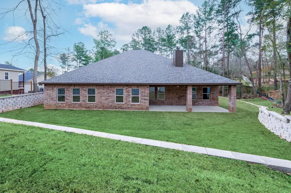 1920 Rollingwood Drive Huntsville, TX 77340