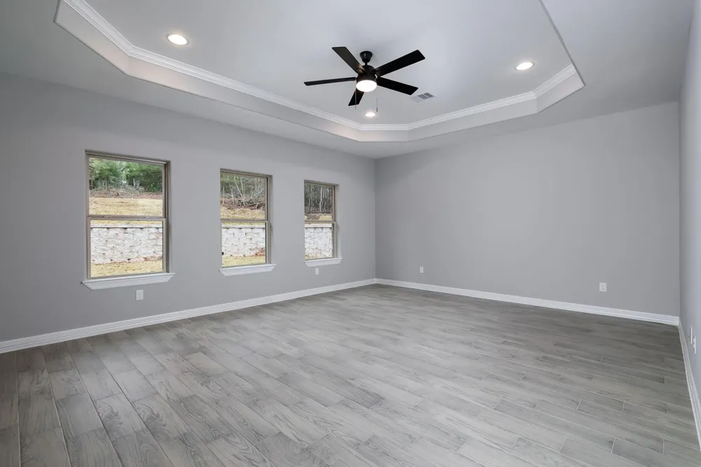 1920 Rollingwood Drive Huntsville, TX 77340