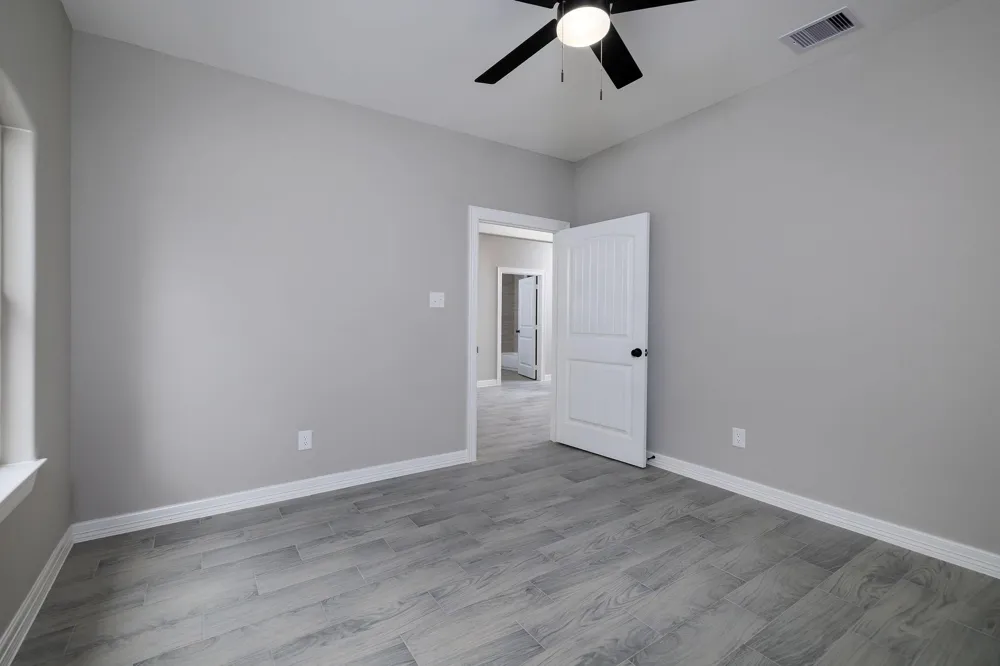 1920 Rollingwood Drive Huntsville, TX 77340