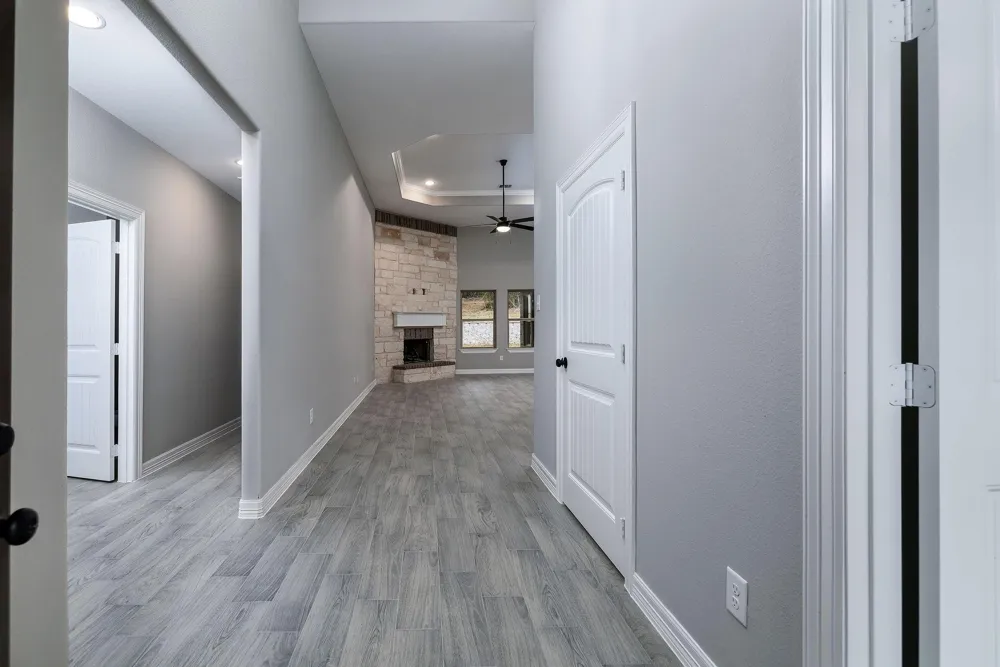 1920 Rollingwood Drive Huntsville, TX 77340