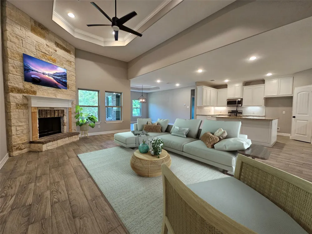 1920 Rollingwood Drive Huntsville, TX 77340