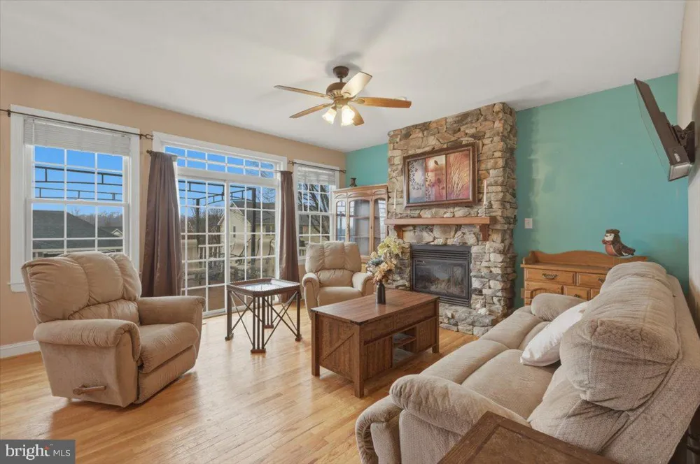2643 MIDDLE ROAD Winchester, VA 22601