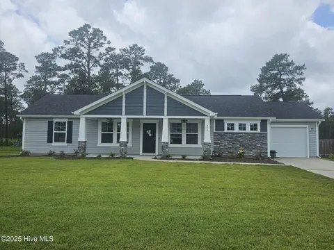 870 Golf View Road