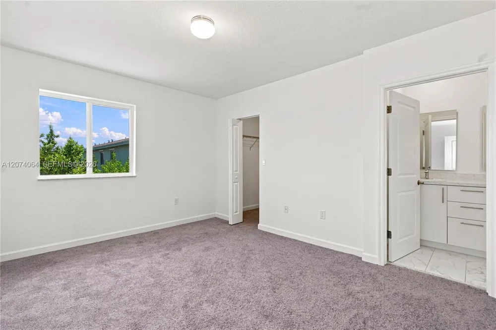 1265 NW 4th Ln Florida City, FL 33034