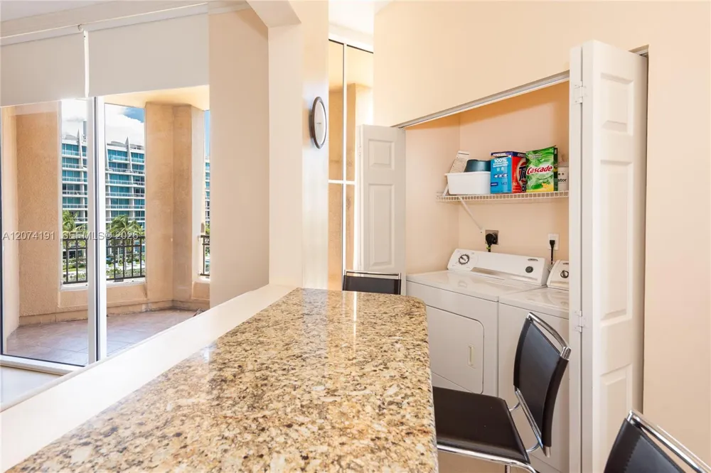 3001 NE 185th St #417 Aventura, FL 33180
