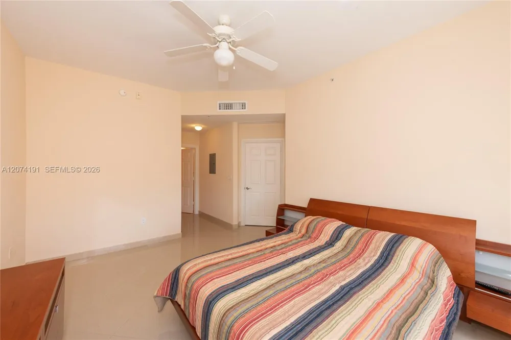3001 NE 185th St #417 Aventura, FL 33180