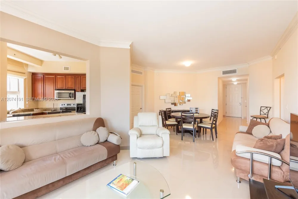 3001 NE 185th St #417 Aventura, FL 33180