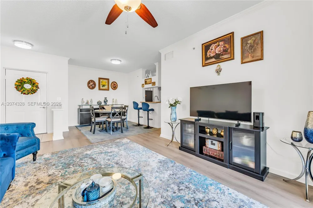 17145 Bay Rd #4501 Sunny Isles Beach, FL 33160