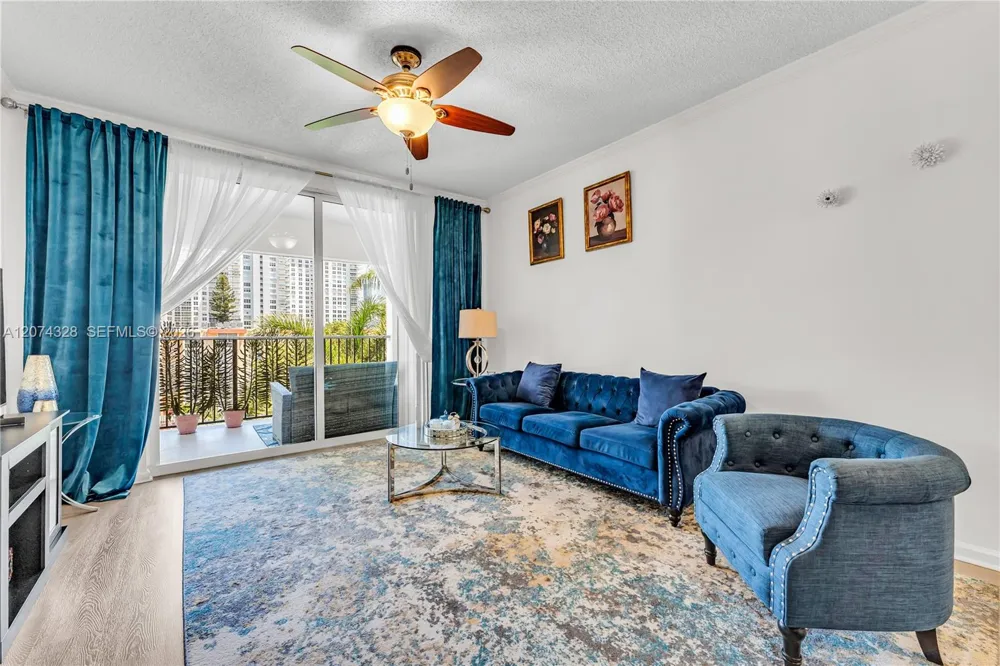 17145 Bay Rd #4501 Sunny Isles Beach, FL 33160
