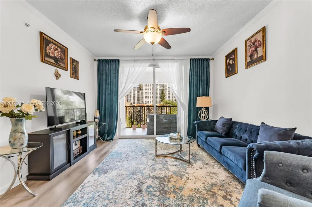 17145 Bay Rd #4501 Sunny Isles Beach, FL 33160