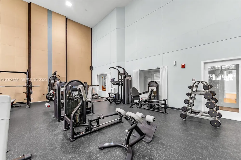 17145 Bay Rd #4501 Sunny Isles Beach, FL 33160