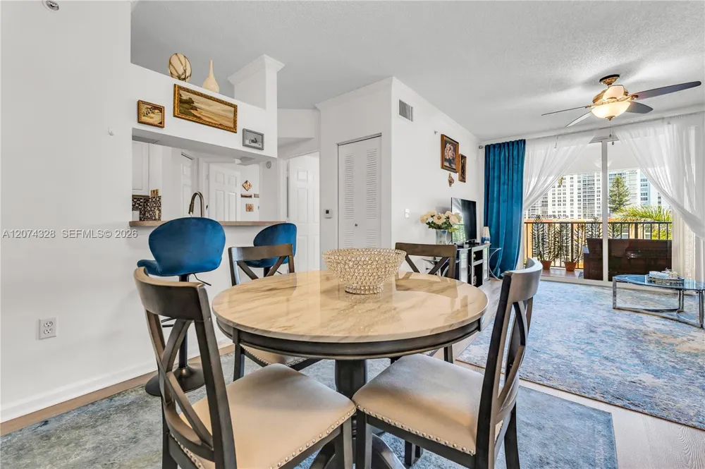 17145 Bay Rd #4501 Sunny Isles Beach, FL 33160