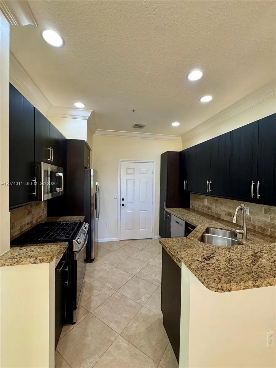 3160 NW 127th Ter #3160 Sunrise, FL 33323