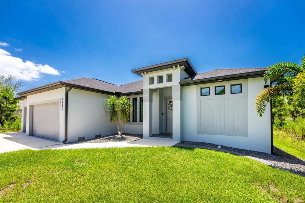 14077 EMERSON LANE Port Charlotte, FL 33981