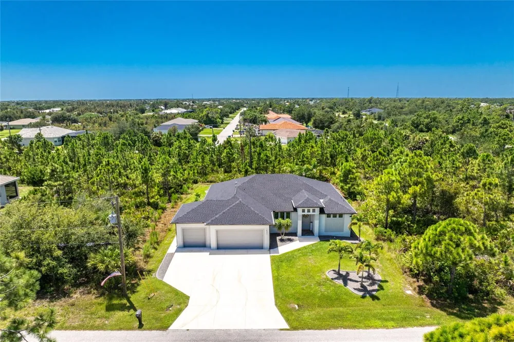 14077 EMERSON LANE Port Charlotte, FL 33981