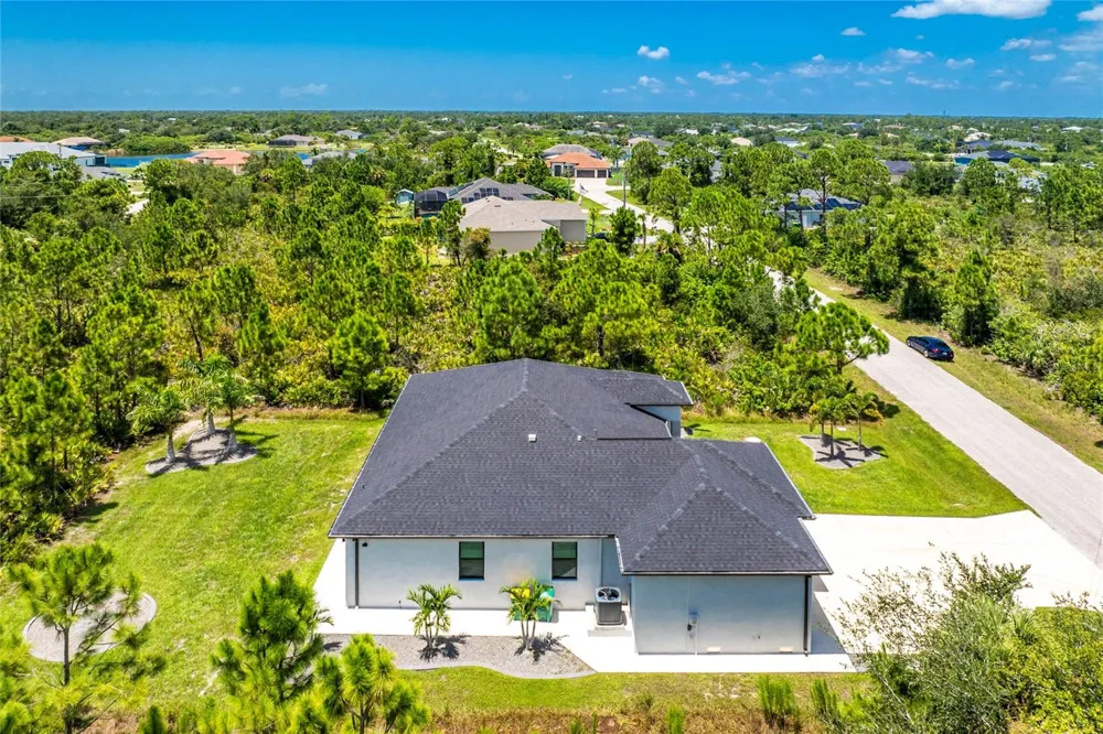 14077 EMERSON LANE Port Charlotte, FL 33981