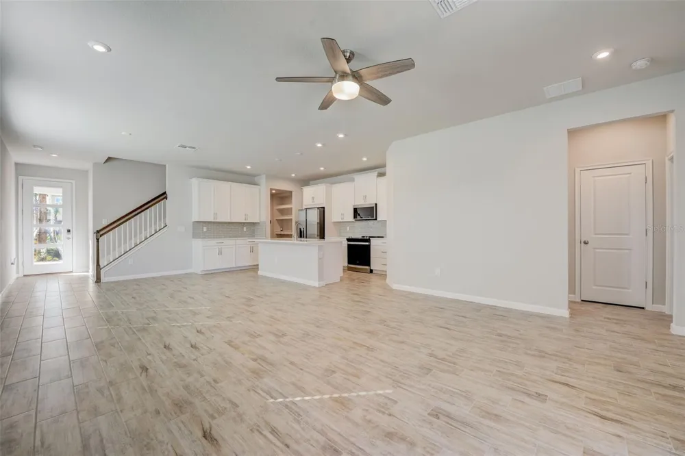 26089 WOVEN WICKER BEND Lutz, FL 33559