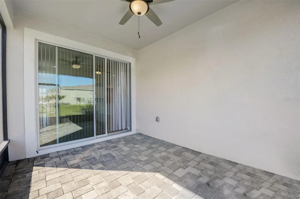 26089 WOVEN WICKER BEND Lutz, FL 33559