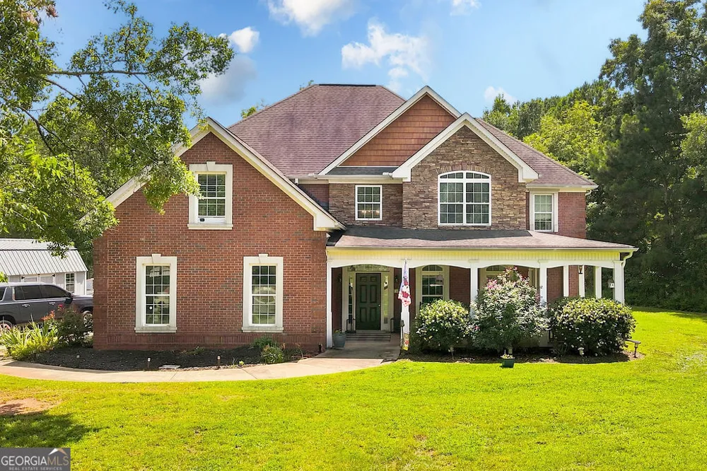 10 Toscanno DR Covington, GA 30014