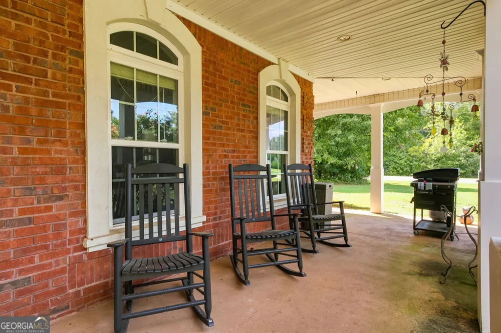 10 Toscanno DR Covington, GA 30014