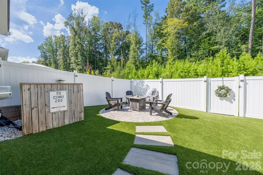 8108 Merryvale Lane Charlotte, NC 28214