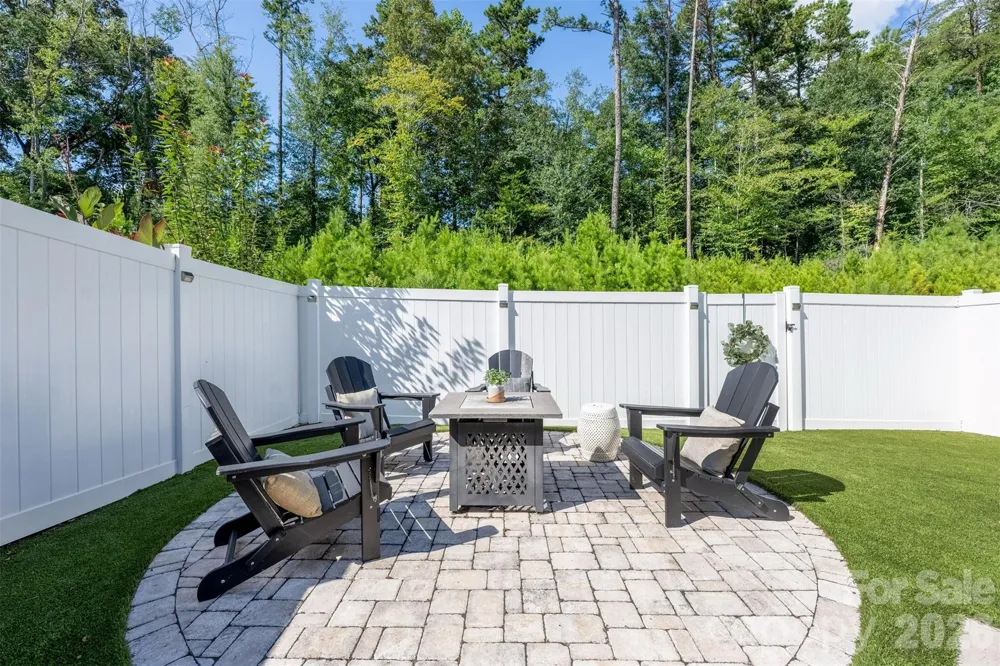8108 Merryvale Lane Charlotte, NC 28214