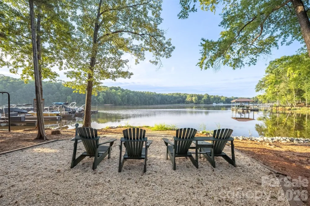 8108 Merryvale Lane Charlotte, NC 28214