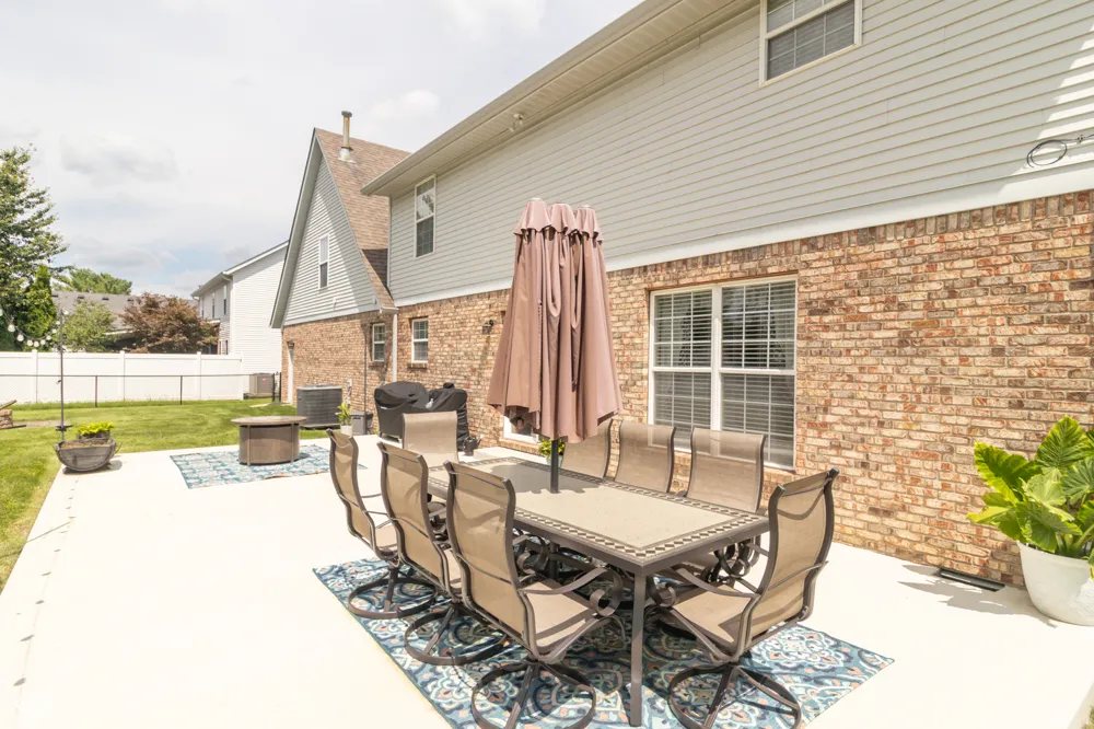 1518 Pippin Drive Greenfield, IN 46140