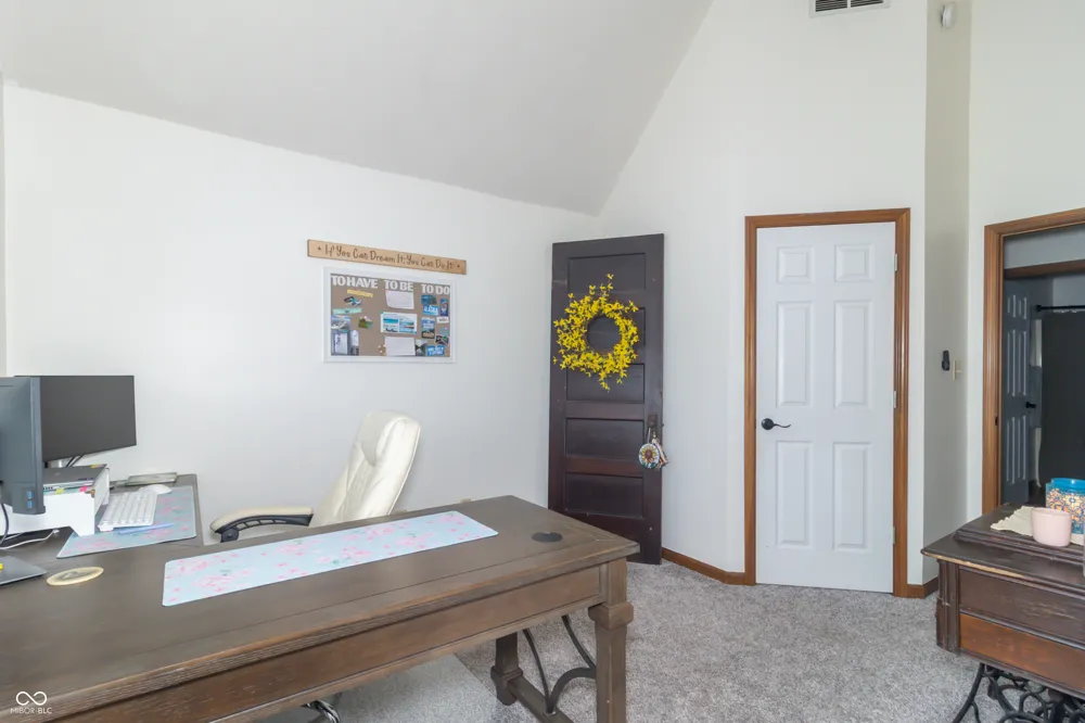 1518 Pippin Drive Greenfield, IN 46140