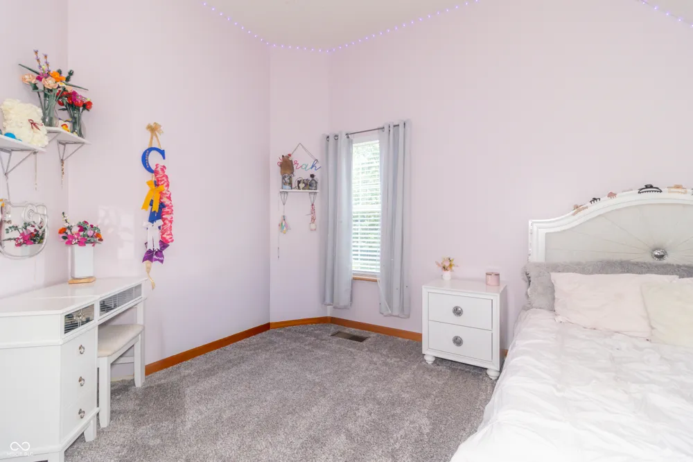 1518 Pippin Drive Greenfield, IN 46140