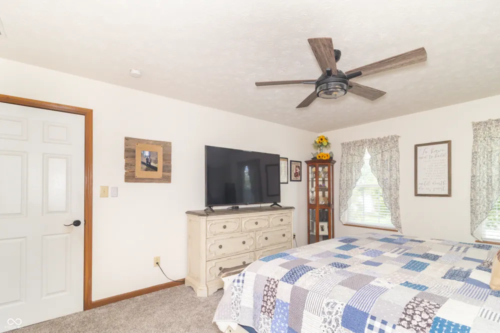 1518 Pippin Drive Greenfield, IN 46140