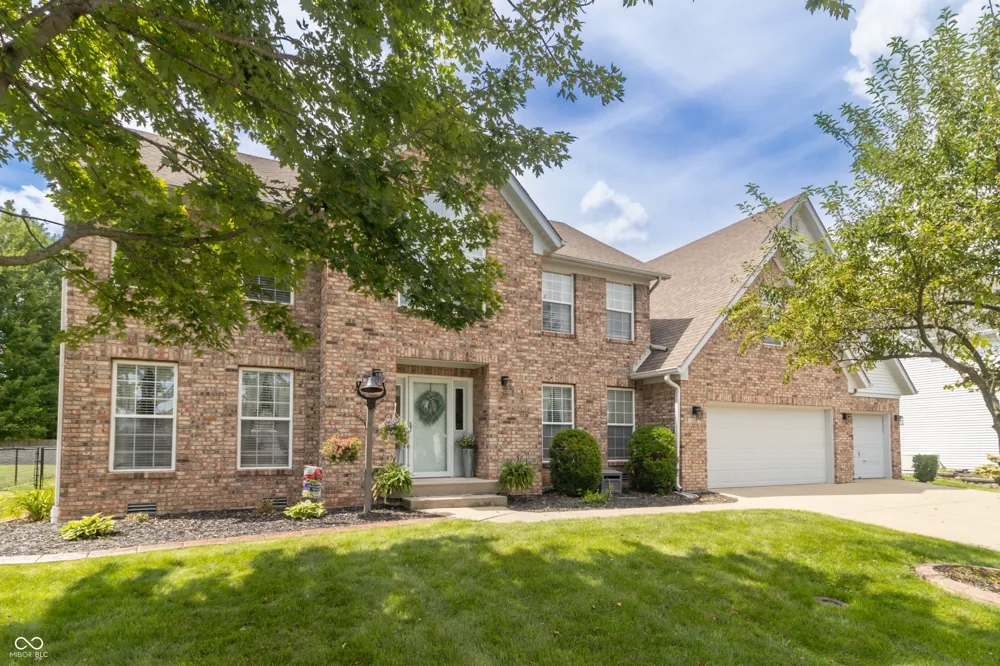1518 Pippin Drive Greenfield, IN 46140