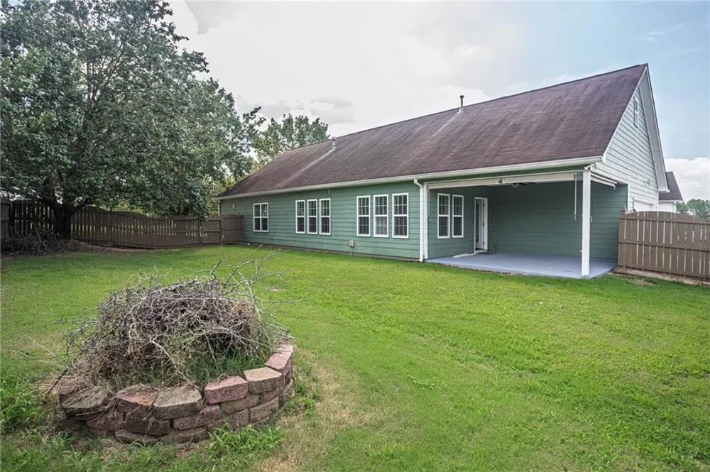 282 Monarch Village Way Stockbridge, GA 30281
